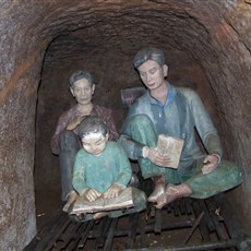 Vietnam Vinh Moc tunnels